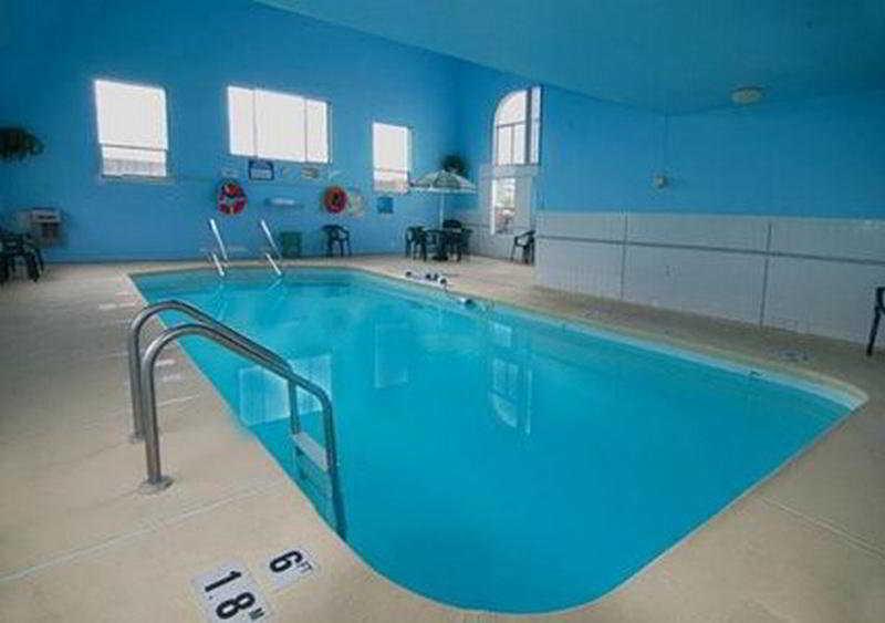 Hotel Clarion By Humboldt Bay 3*