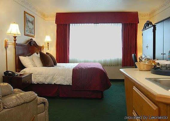 Clarion By Humboldt Bay 3* Eureka