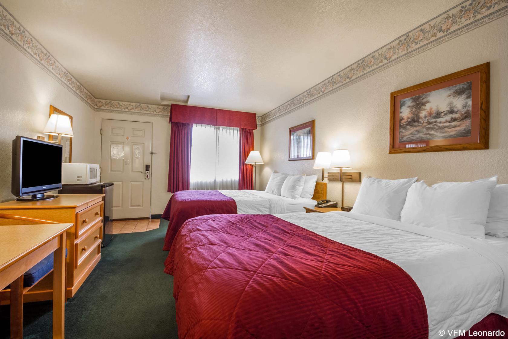 Clarion By Humboldt Bay 3*