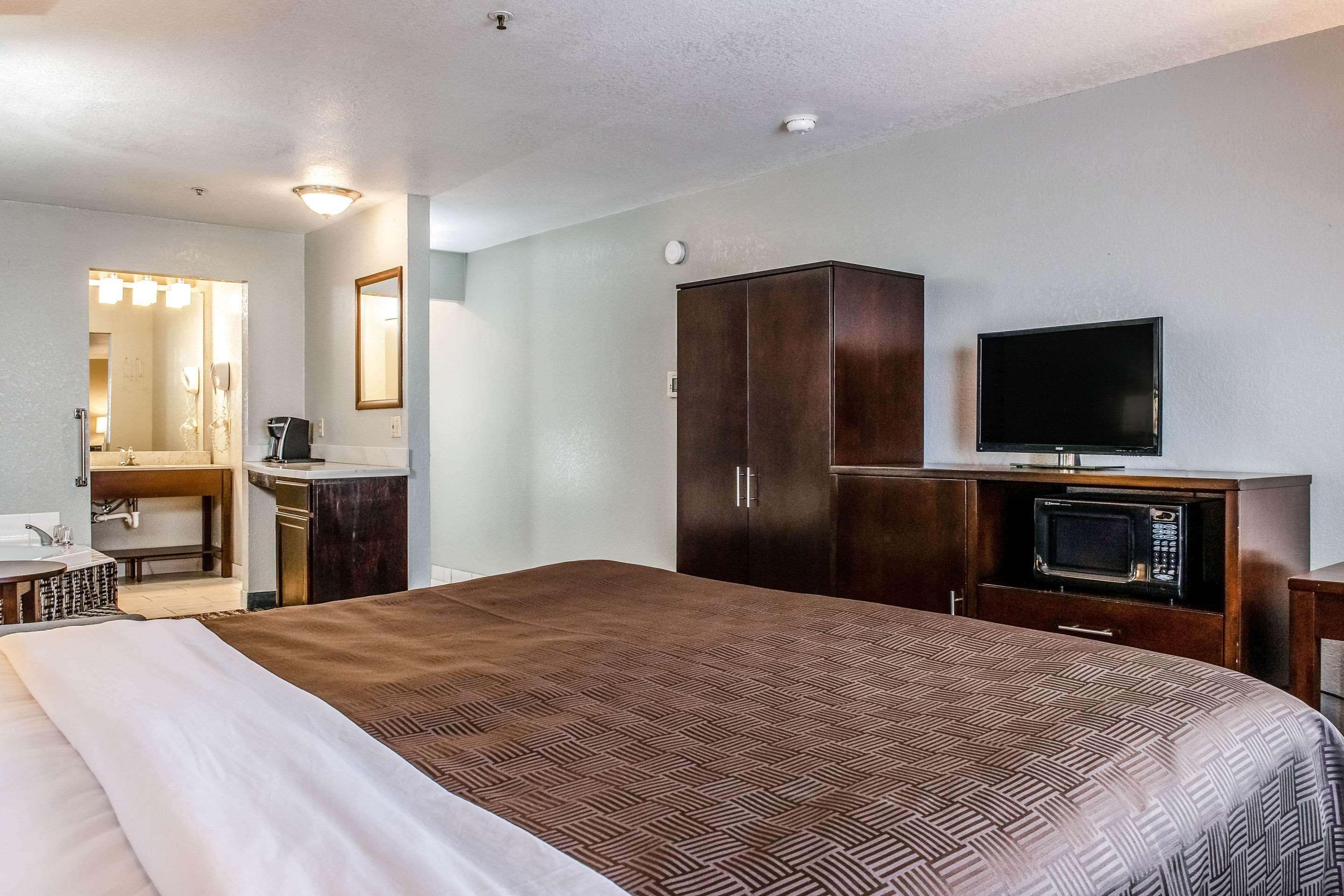 Hotel Clarion By Humboldt Bay