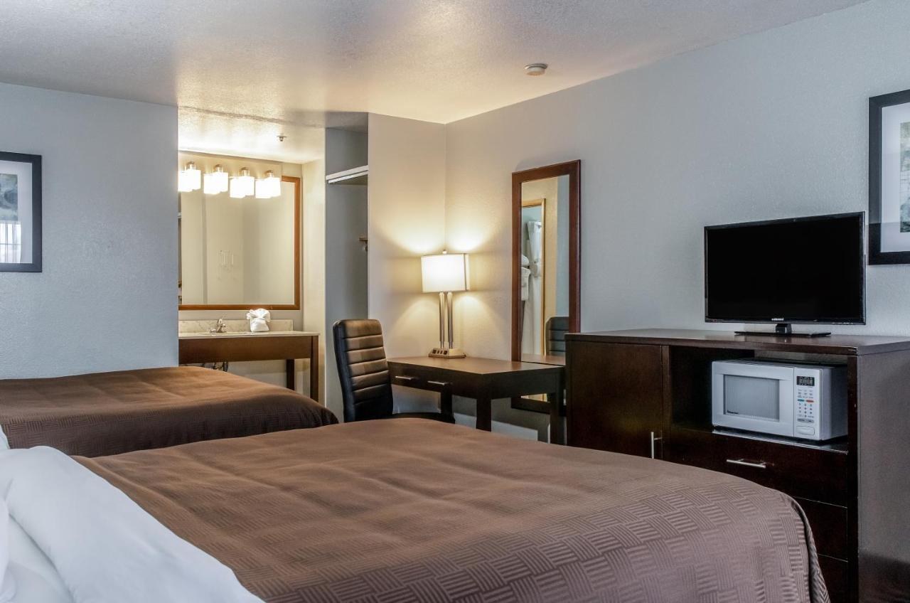 Clarion By Humboldt Bay Hotel 3*